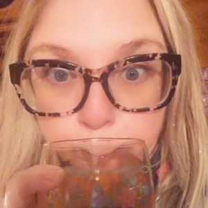 Meet your Posher, Stacey